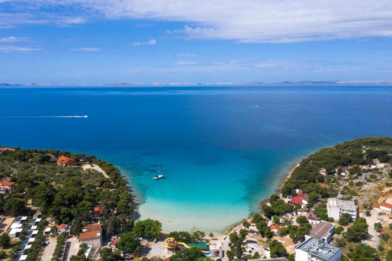 Hotel 穆泰尔岛 外观 照片